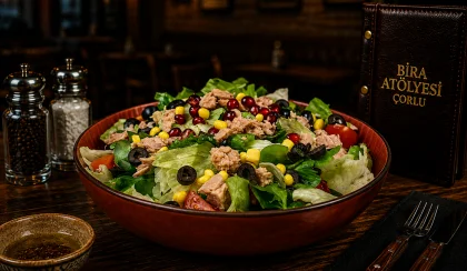 Ton Balıklı Akdeniz Salatası
